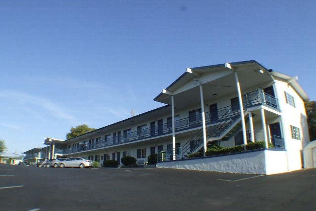 University Inn At San Luis Obispo Exterior photo