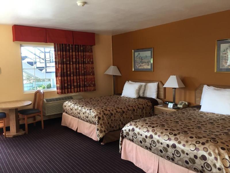 University Inn At San Luis Obispo Exterior photo