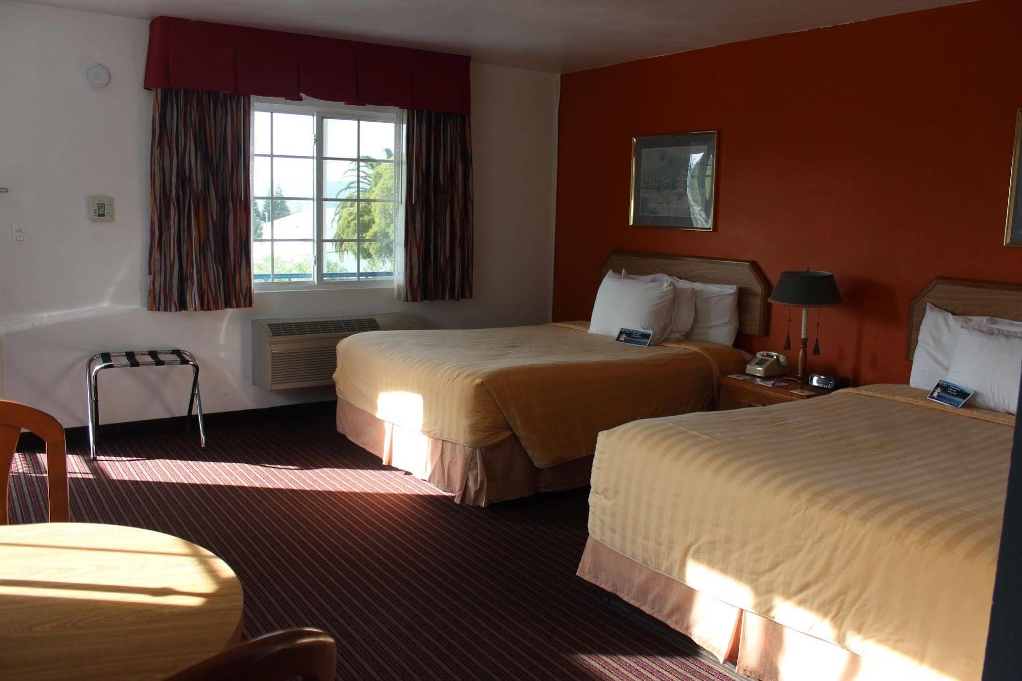 University Inn At San Luis Obispo Exterior photo